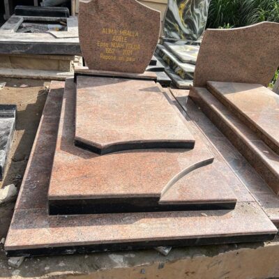 Pierre Tombale Prestige Découpe Géométrique Granit Rose Importé