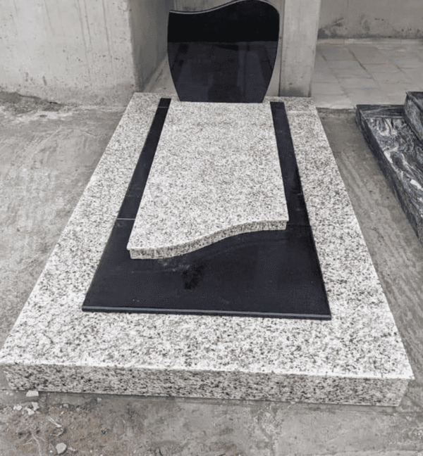 Pierre tombale en granit